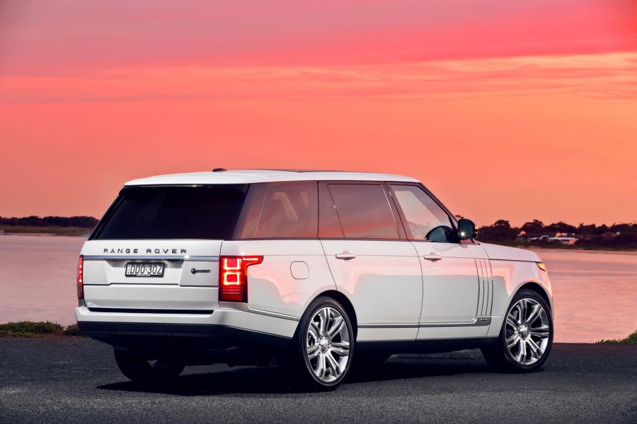  Land Rover Range Rover SVAutobiography LWB 2016 года  (AU) (фото 3 из 11)